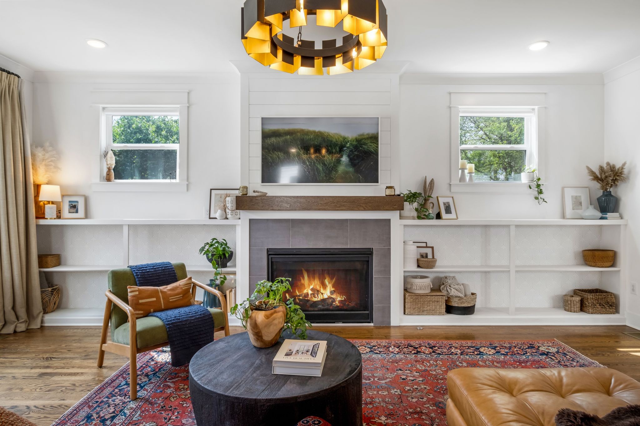 Nashville, Tennessee 37216, United States, 4 Bedrooms Bedrooms, ,3 BathroomsBathrooms,Residential,Pending,117004