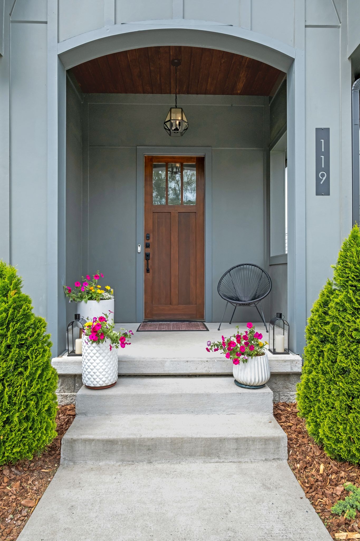 Nashville, Tennessee 37216, United States, 4 Bedrooms Bedrooms, ,3 BathroomsBathrooms,Residential,Pending,117004