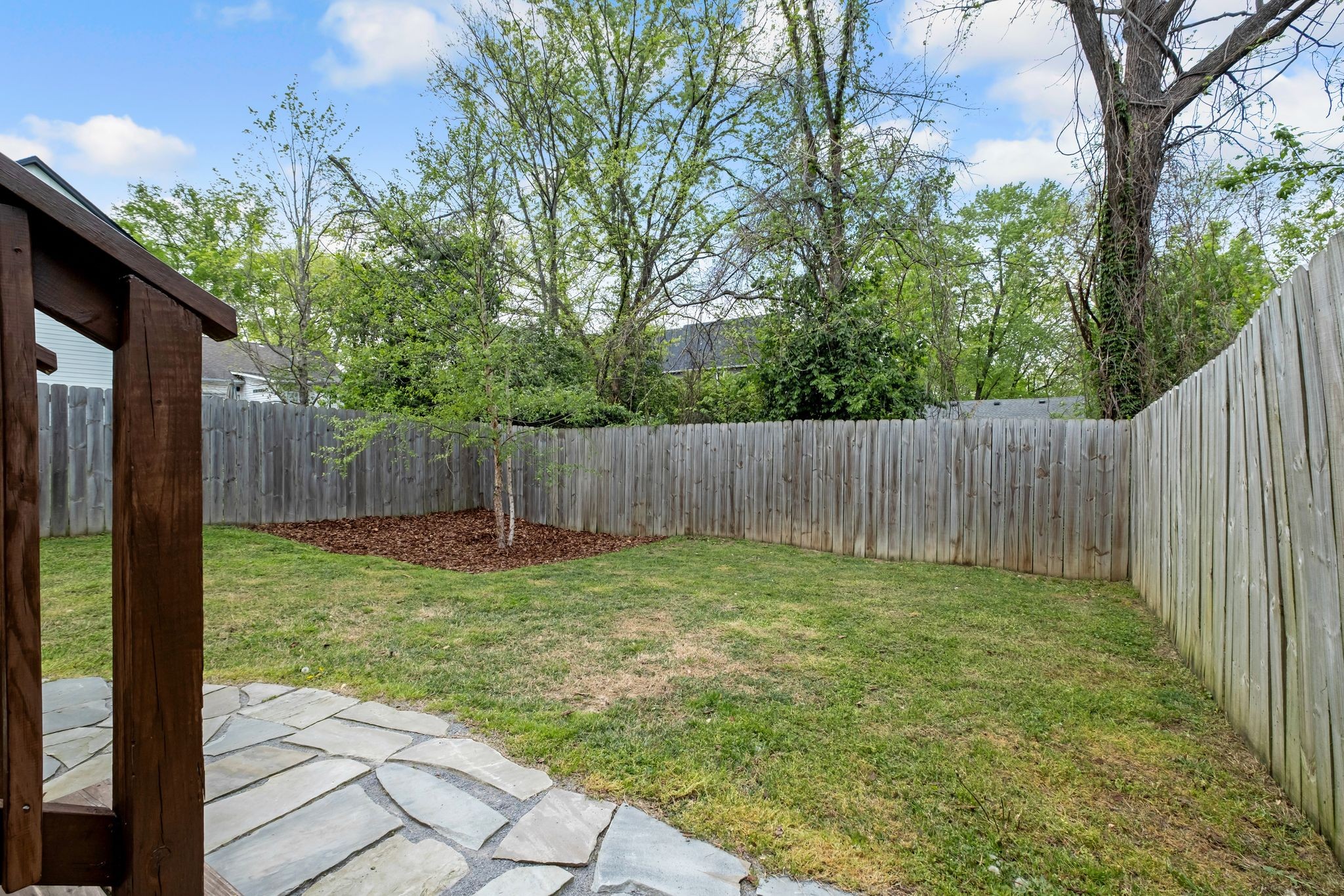 Nashville, Tennessee 37216, United States, 4 Bedrooms Bedrooms, ,3 BathroomsBathrooms,Residential,Pending,117004