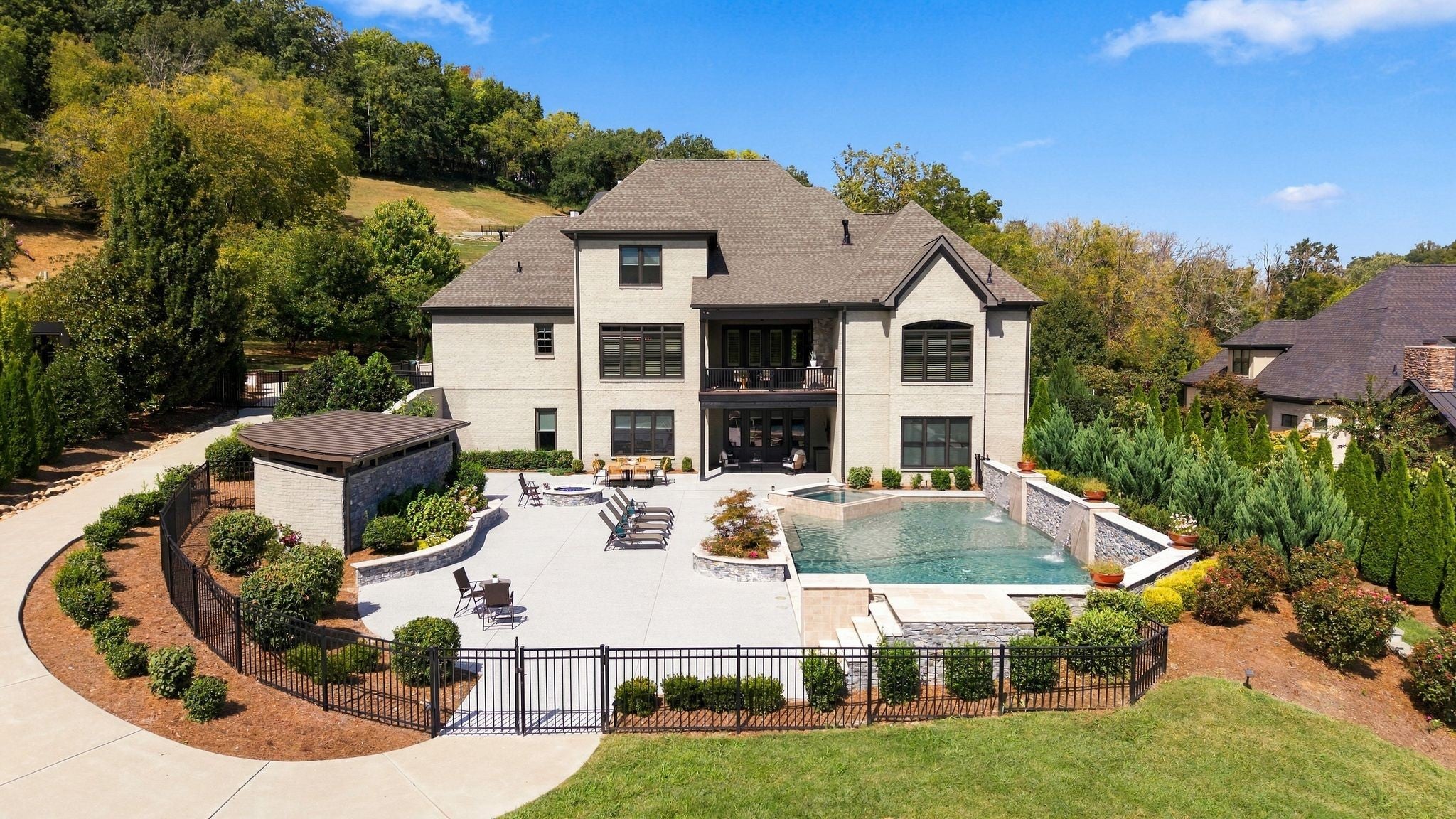 5-bed listing at 4436 Ivan Creek Dr, Franklin