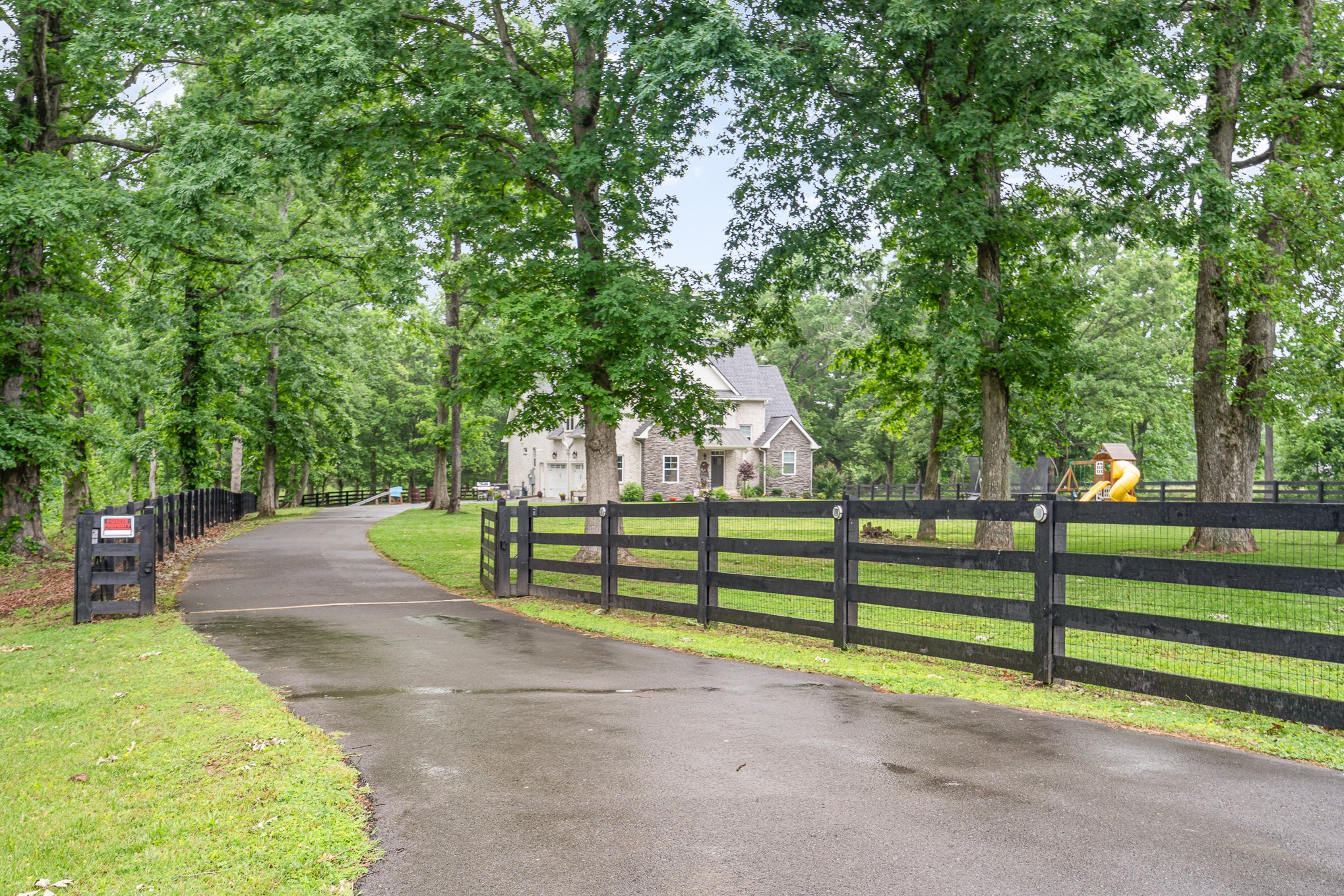 4902 Charles Dorris Rd