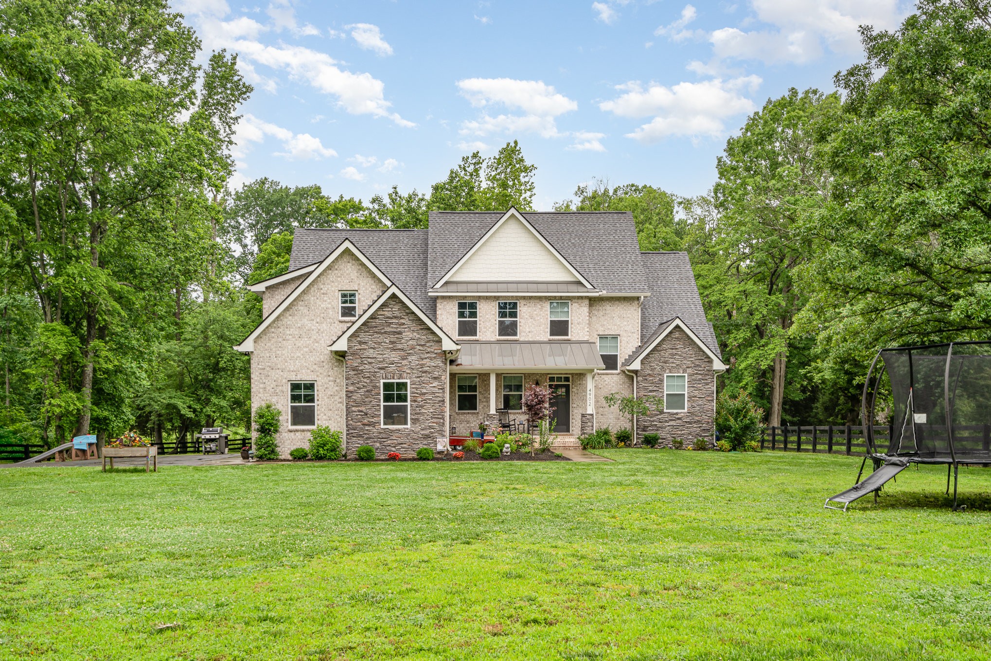 4902 Charles Dorris Rd