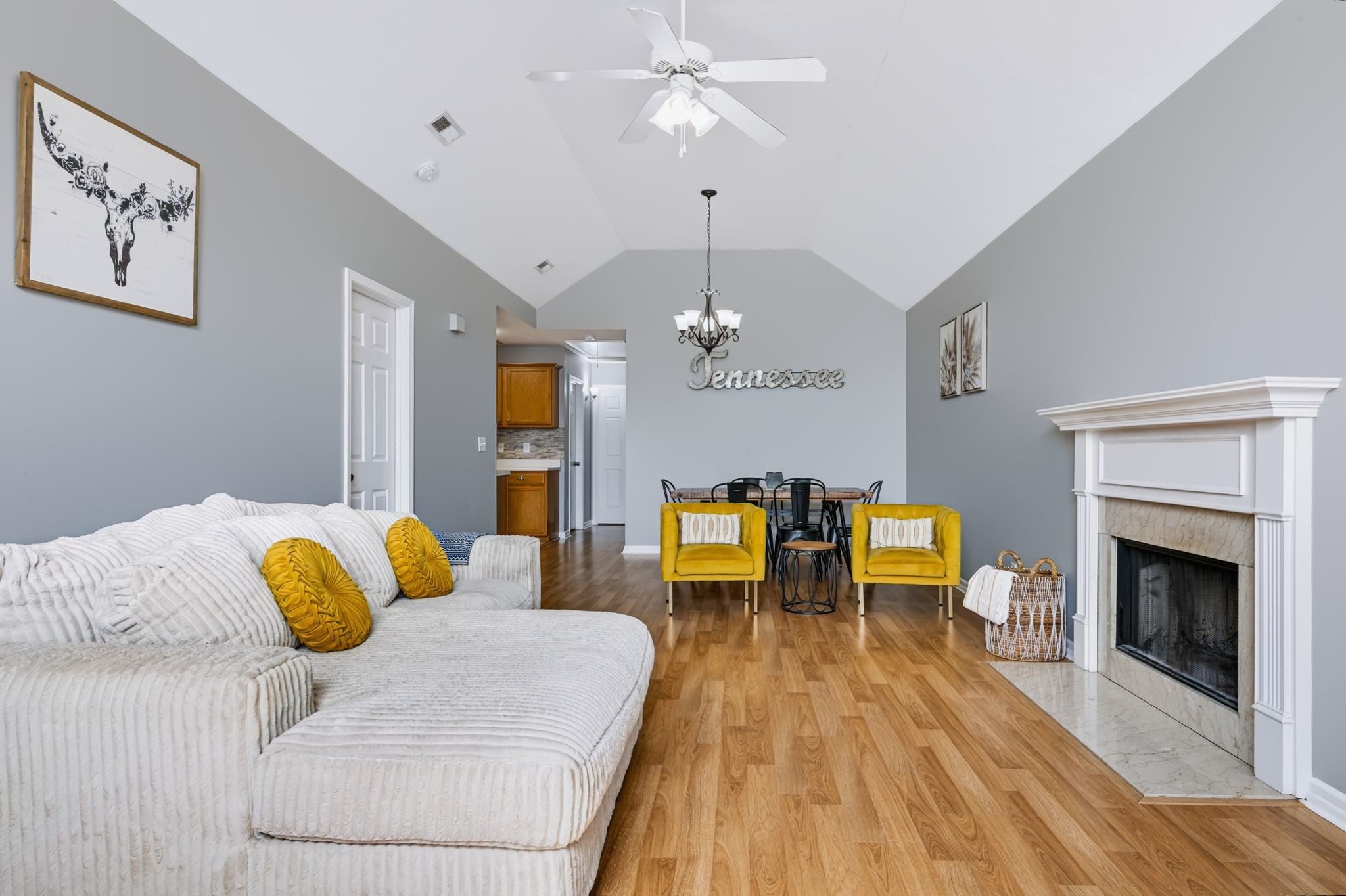 2862 Spring Meade Blvd