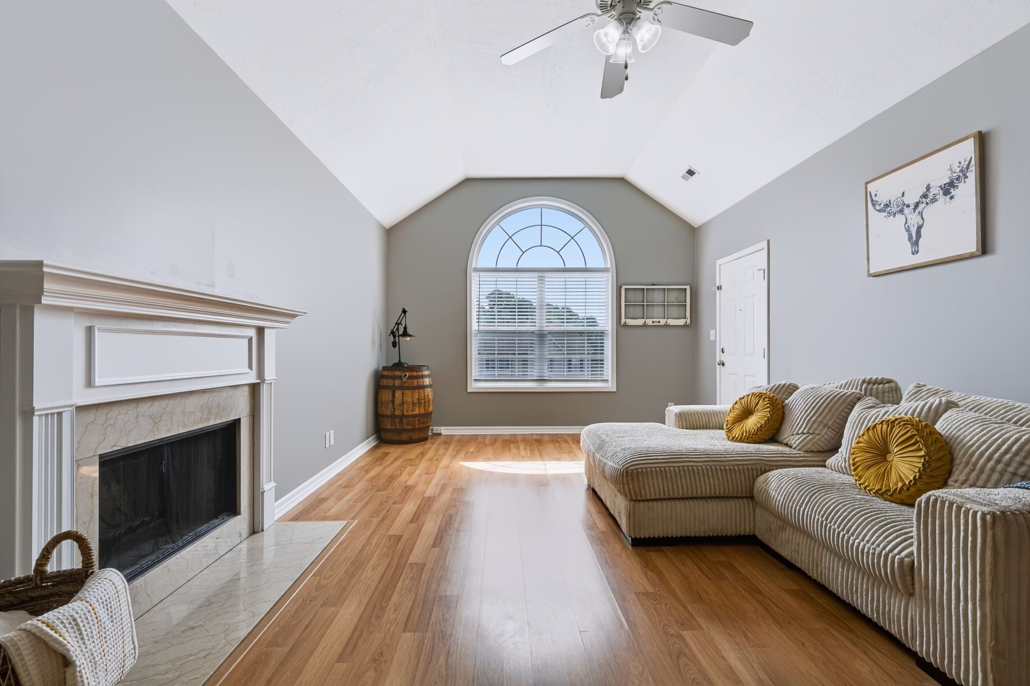 2862 Spring Meade Blvd