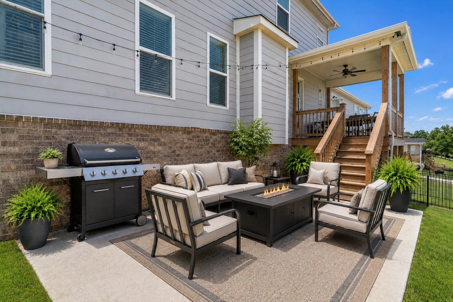 335 Van Conder Pl