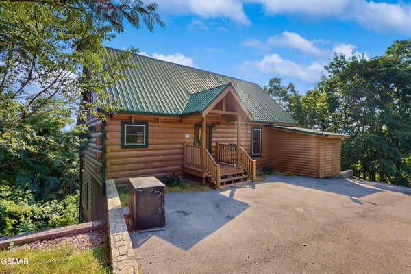 3221 ENGLE TOWN RD, SEVIERVILLE, TN 37862 - Image dadce030dd628ec60e32e690b1ebdba0/2907068427