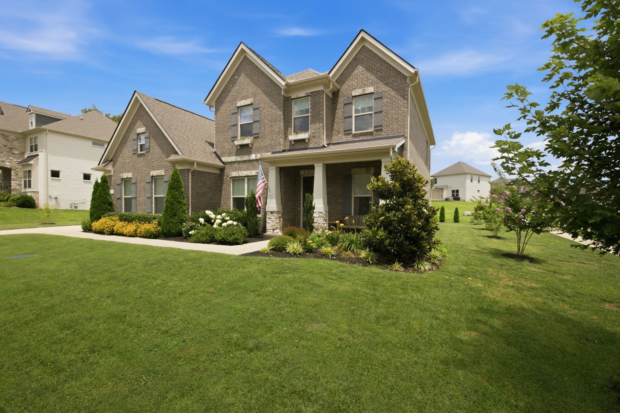 3229 Chase Point Dr