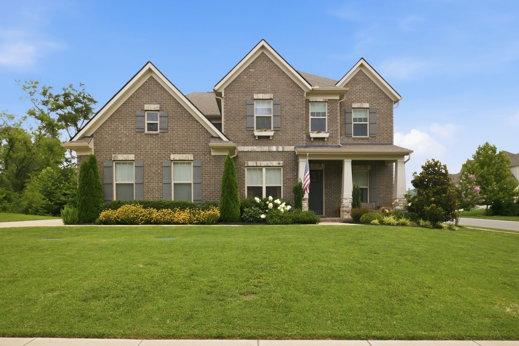 3229 Chase Point Dr