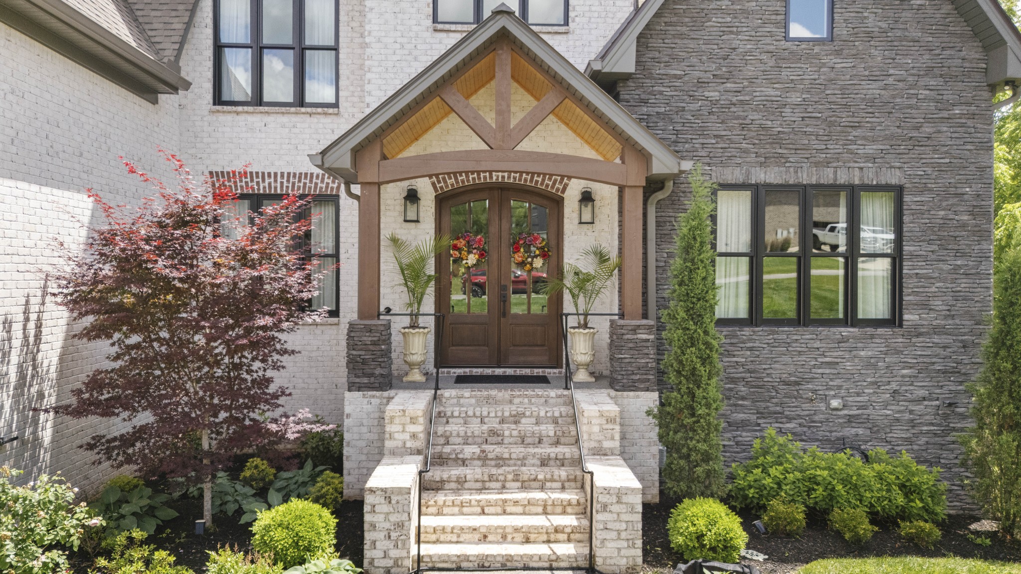 302 Cedar Hollow Ct