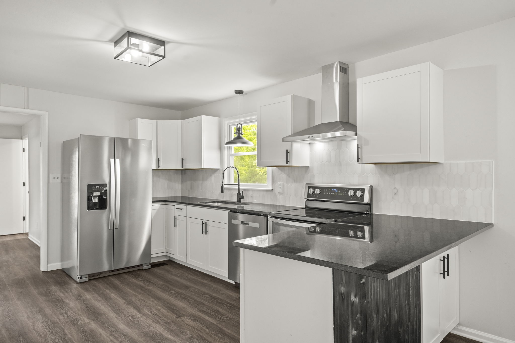 208 Lucien Dr