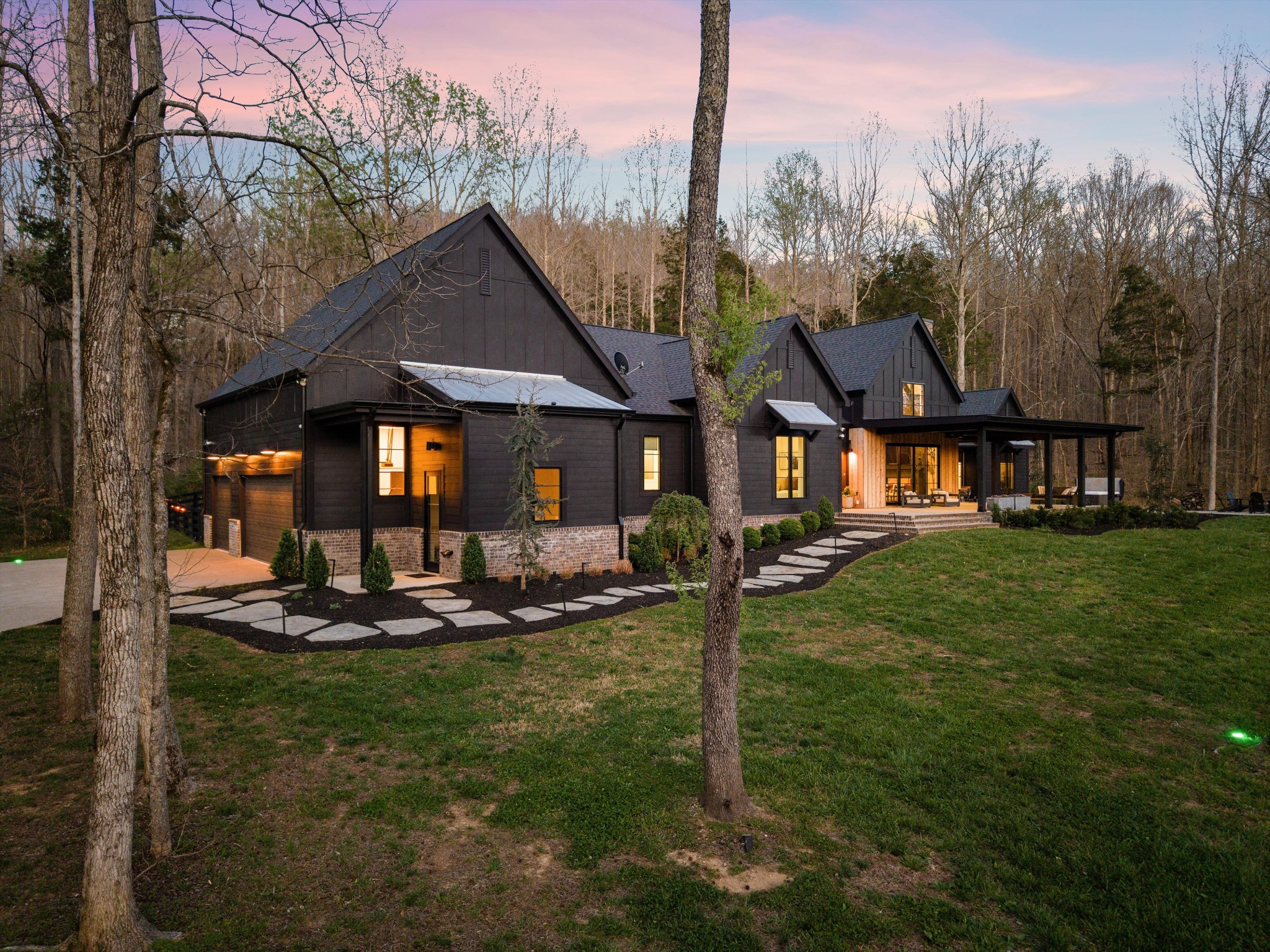 5620 Big East Fork Rd