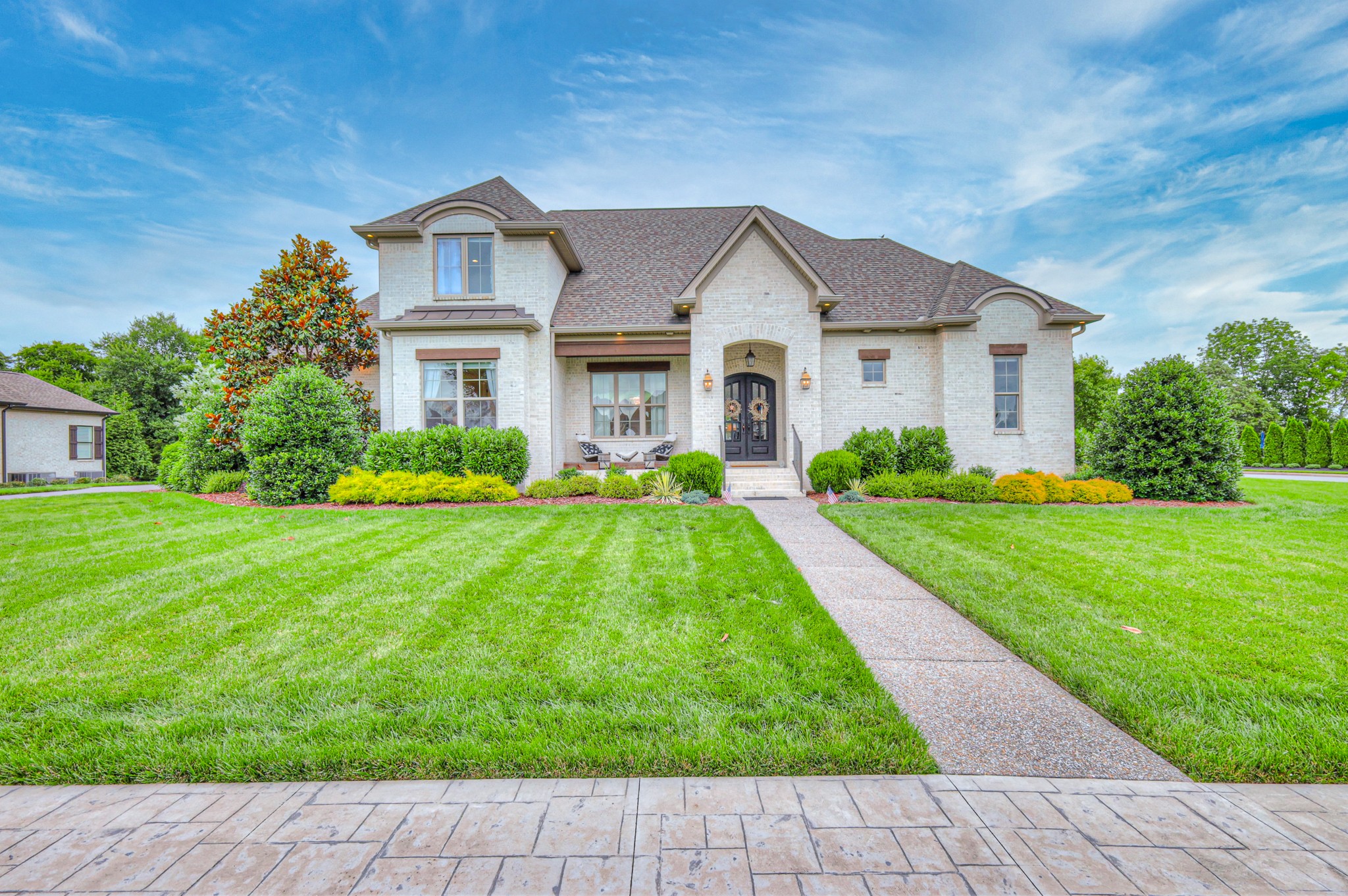 1261 Potter Ln