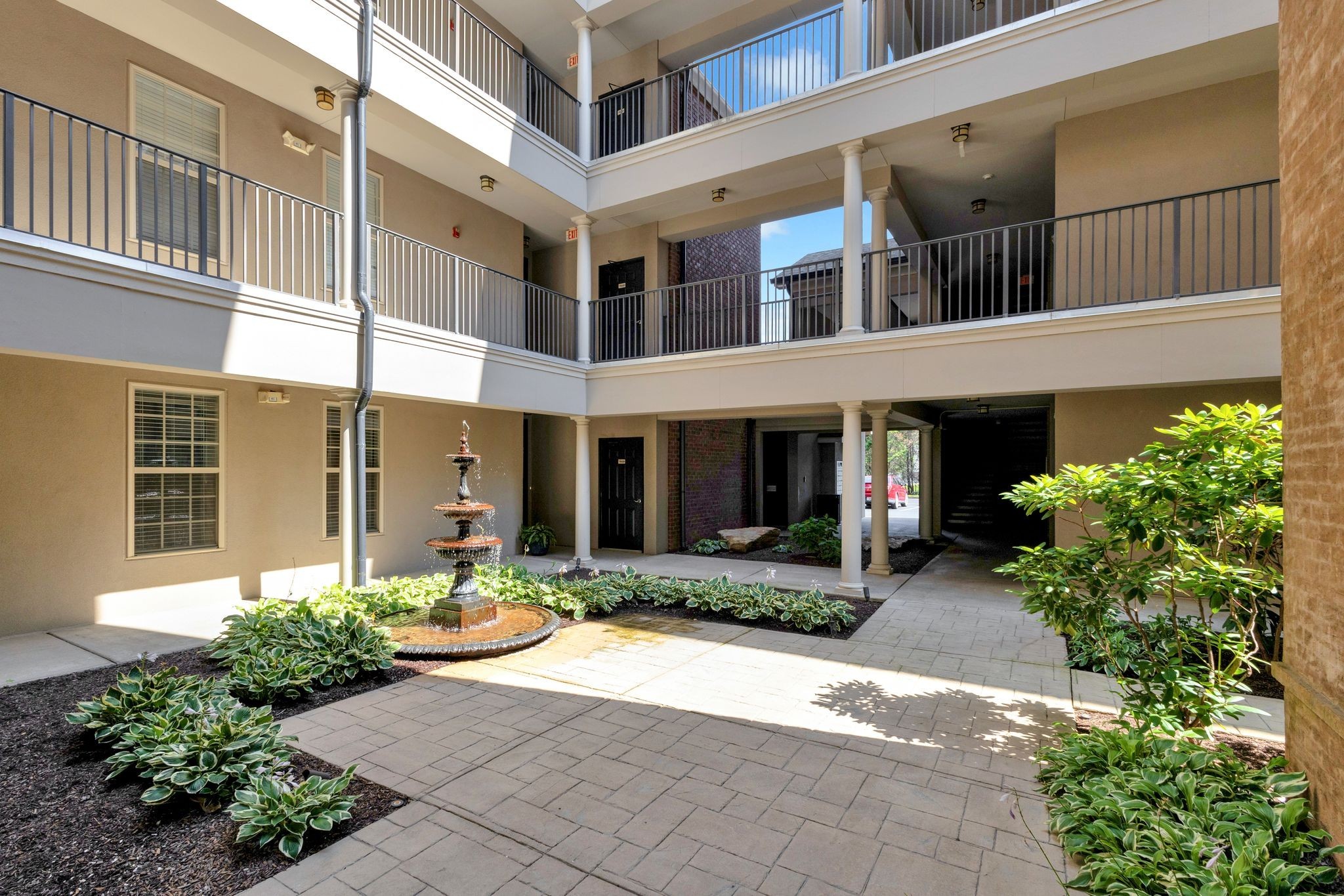 307 Seven Springs Way 102