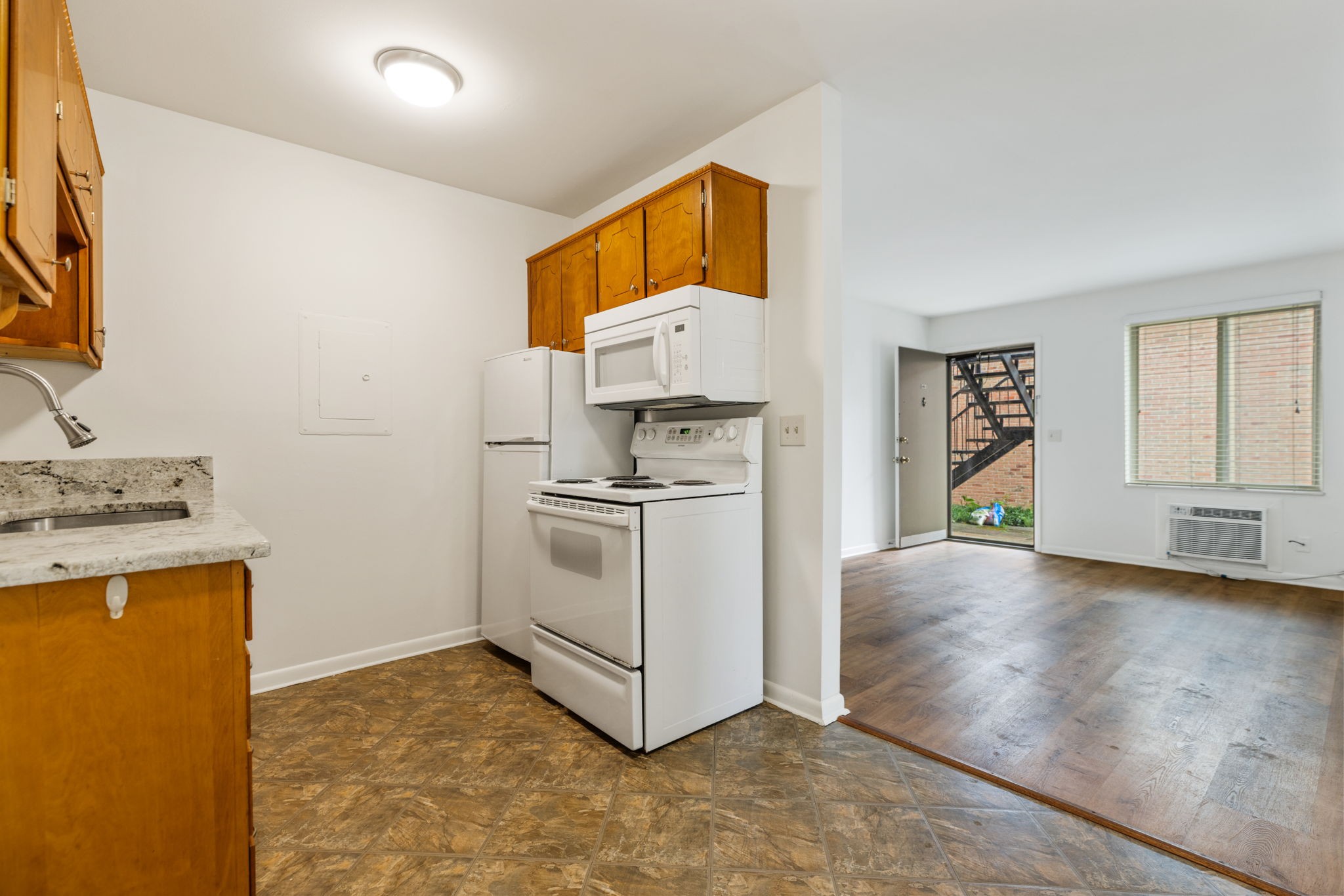 2601 Hillsboro Pike H5