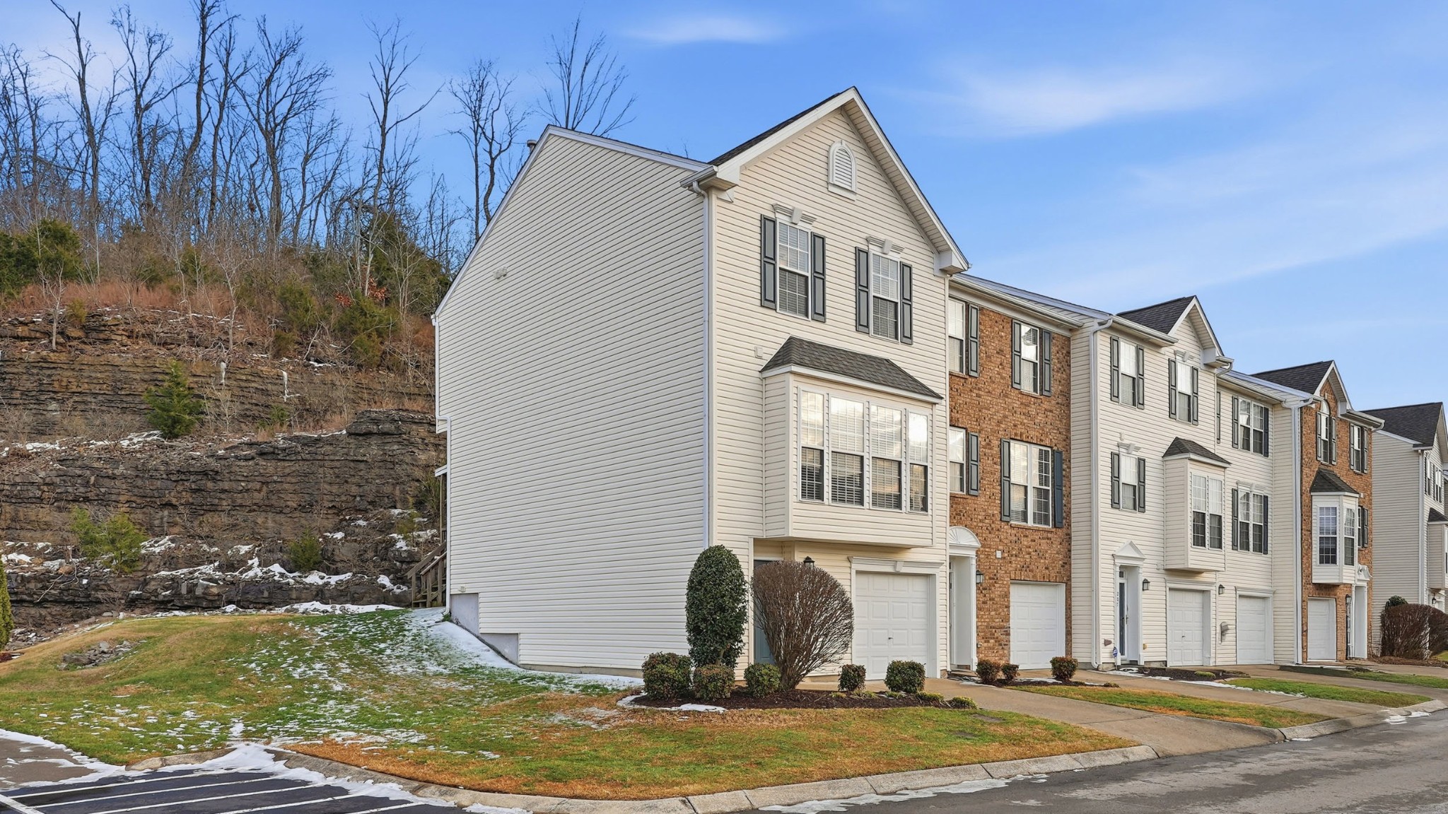 7277 Charlotte Pike 203