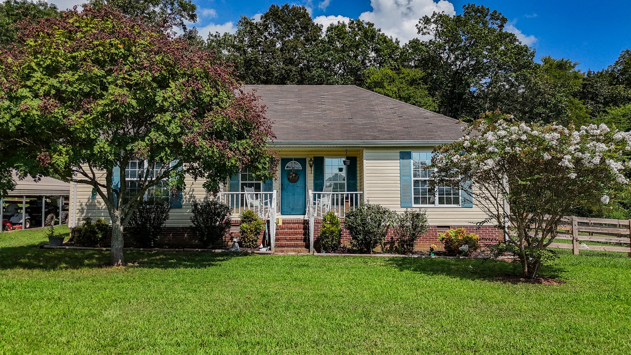22 Smokey Cir