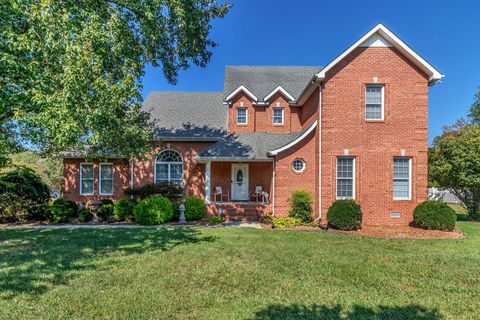 261 Franklin Heights Dr Winchester TN 37398