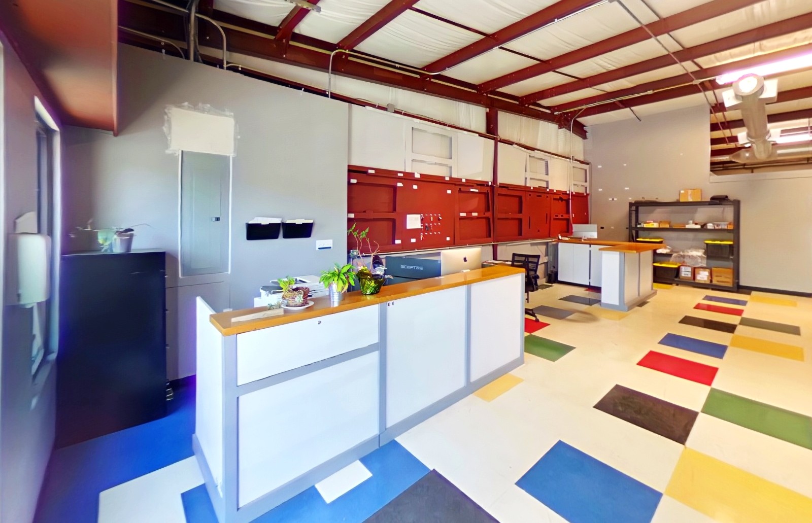 2227 Southpark Dr