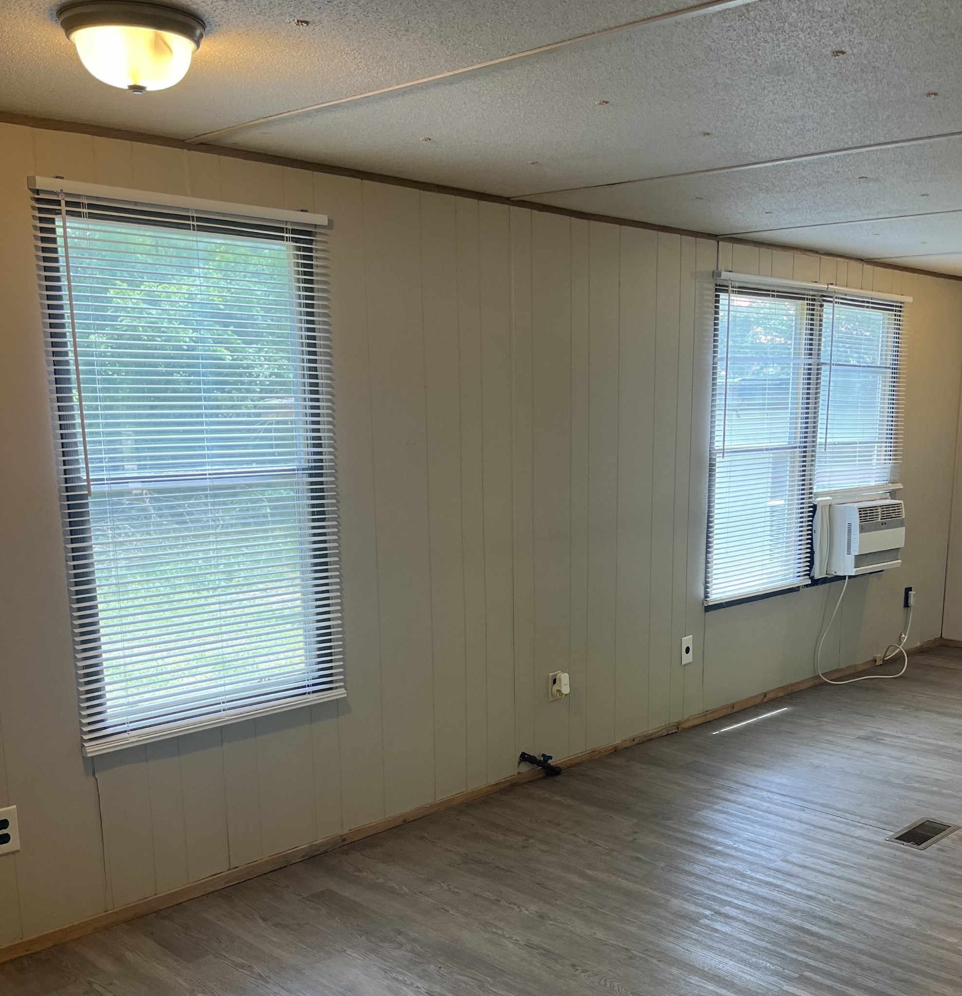 4912 Highway 49 West