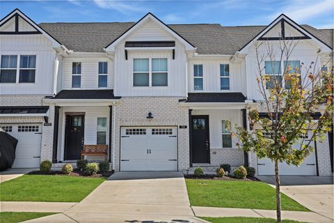 1321 Halter Park Dr Gallatin TN 37066