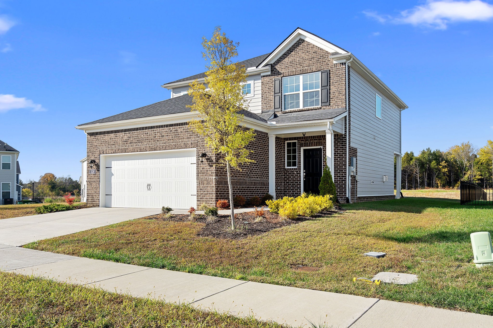 1326 Harmony Hill Ln