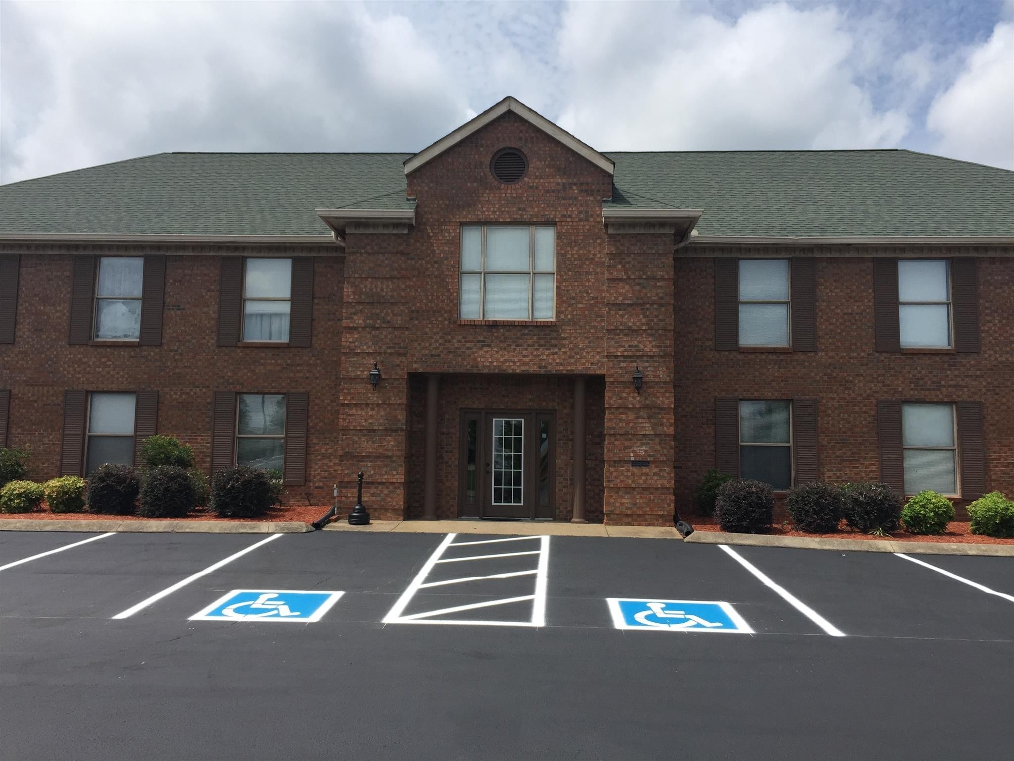 130 Hillcrest Dr #214