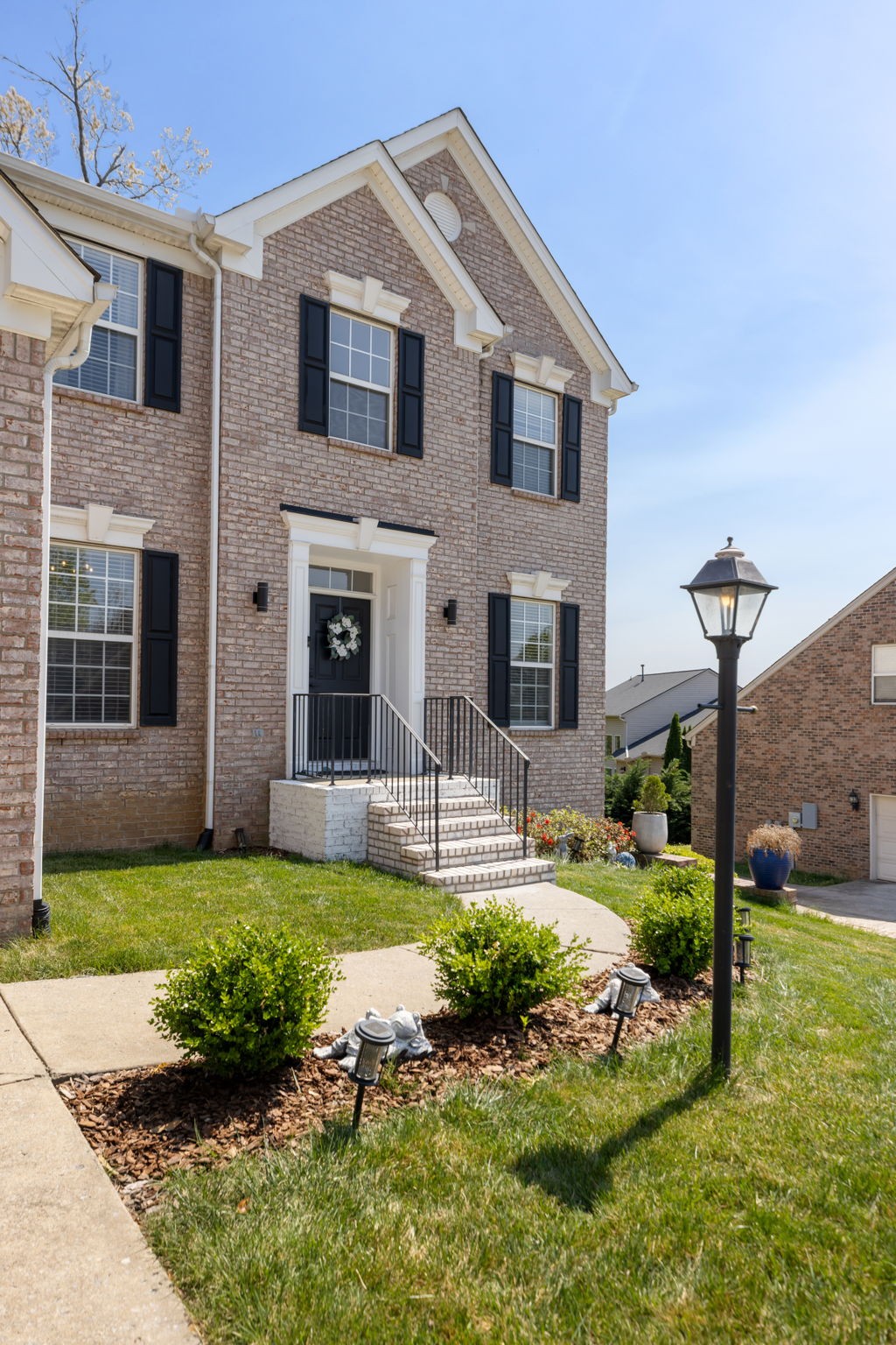 3076 Brookview Forest Dr