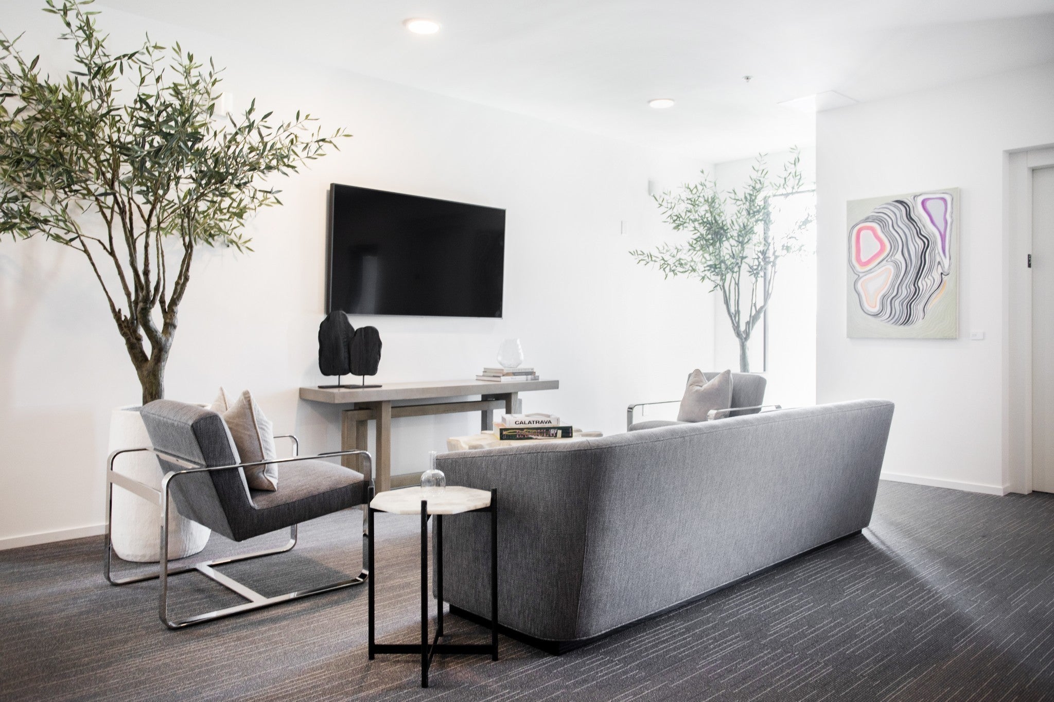 806 Olympic St 511
