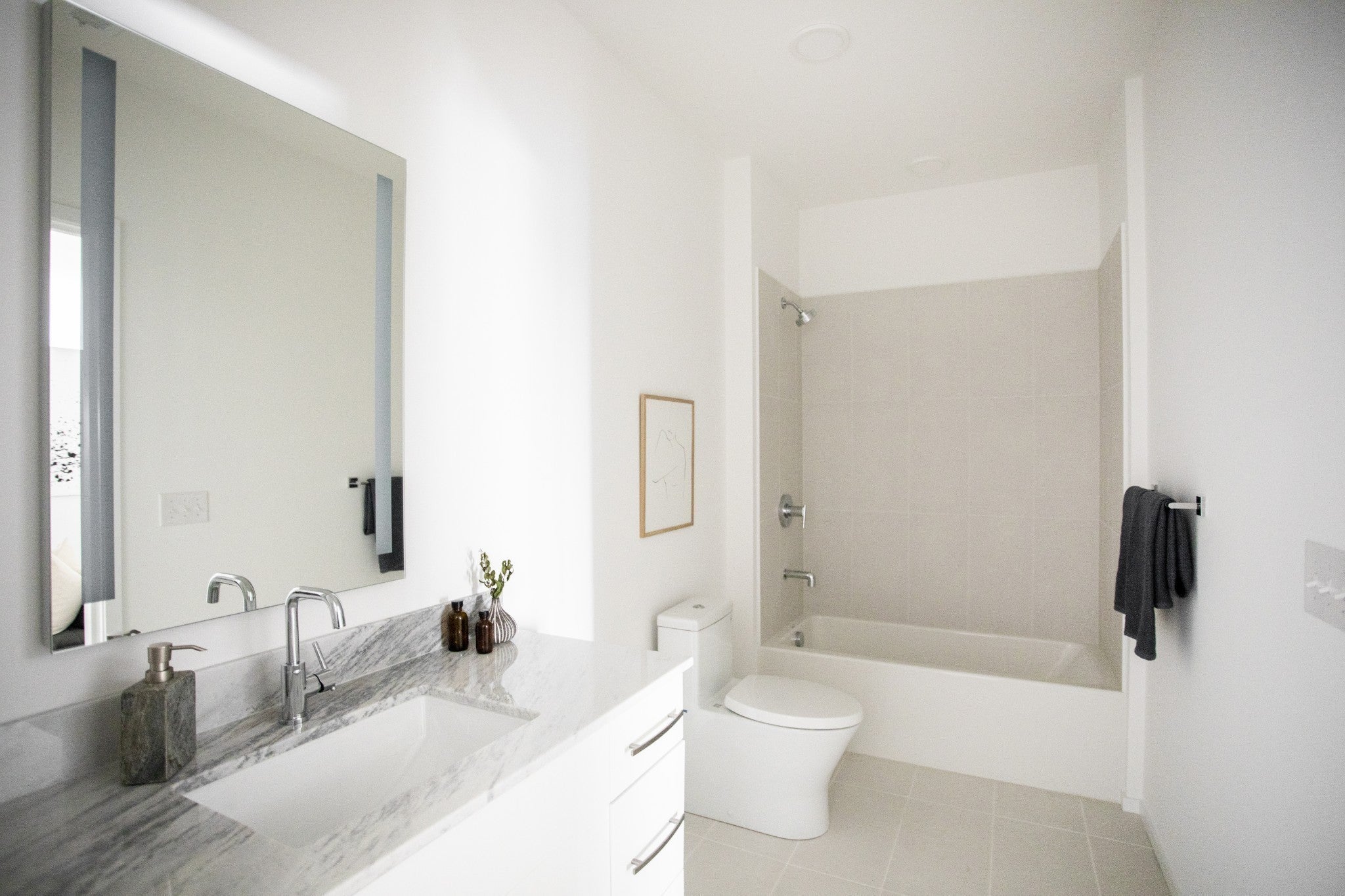 806 Olympic St 511