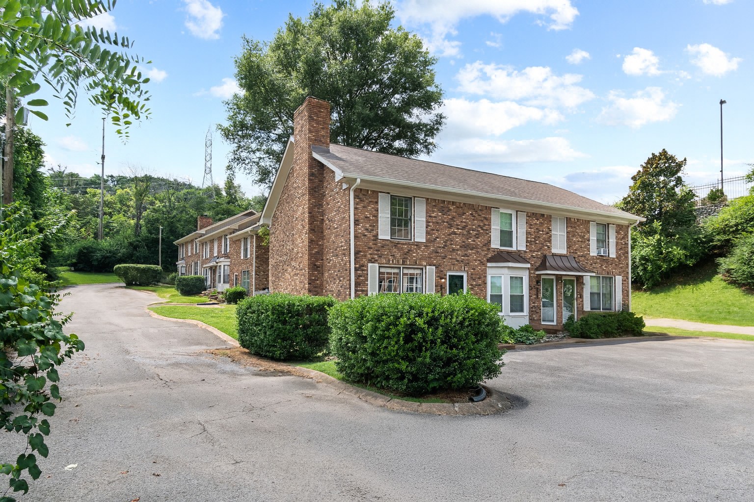 506 Hickory Villa Dr