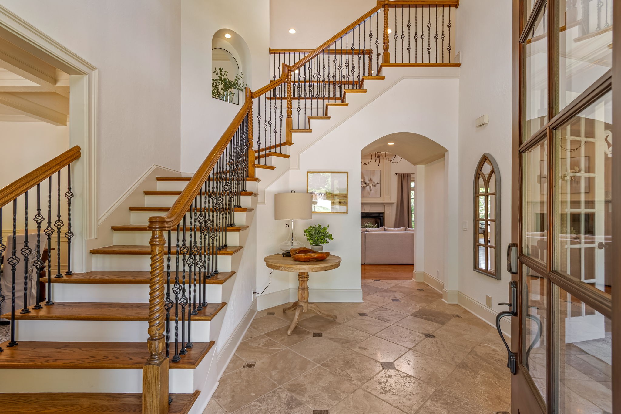 405 Lake Valley Dr