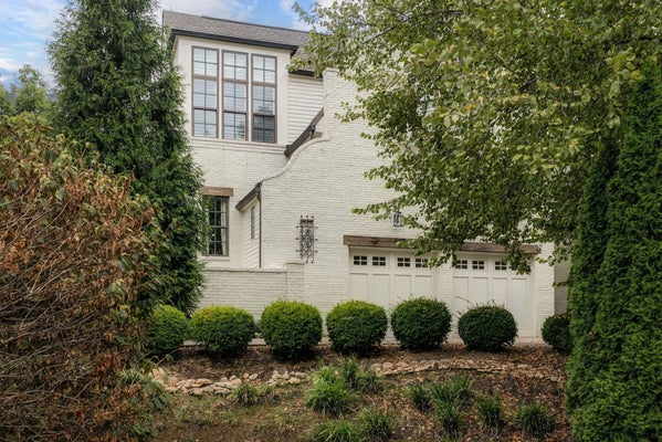 2030 CASTLEMAN DR, NASHVILLE, TN 37215 - Image db7a4e6803dc5f1cc4341e0ef5476665/508271442