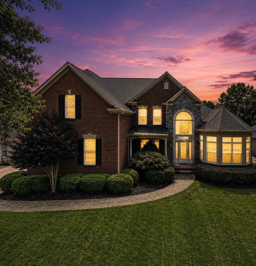 908 Plantation Blvd