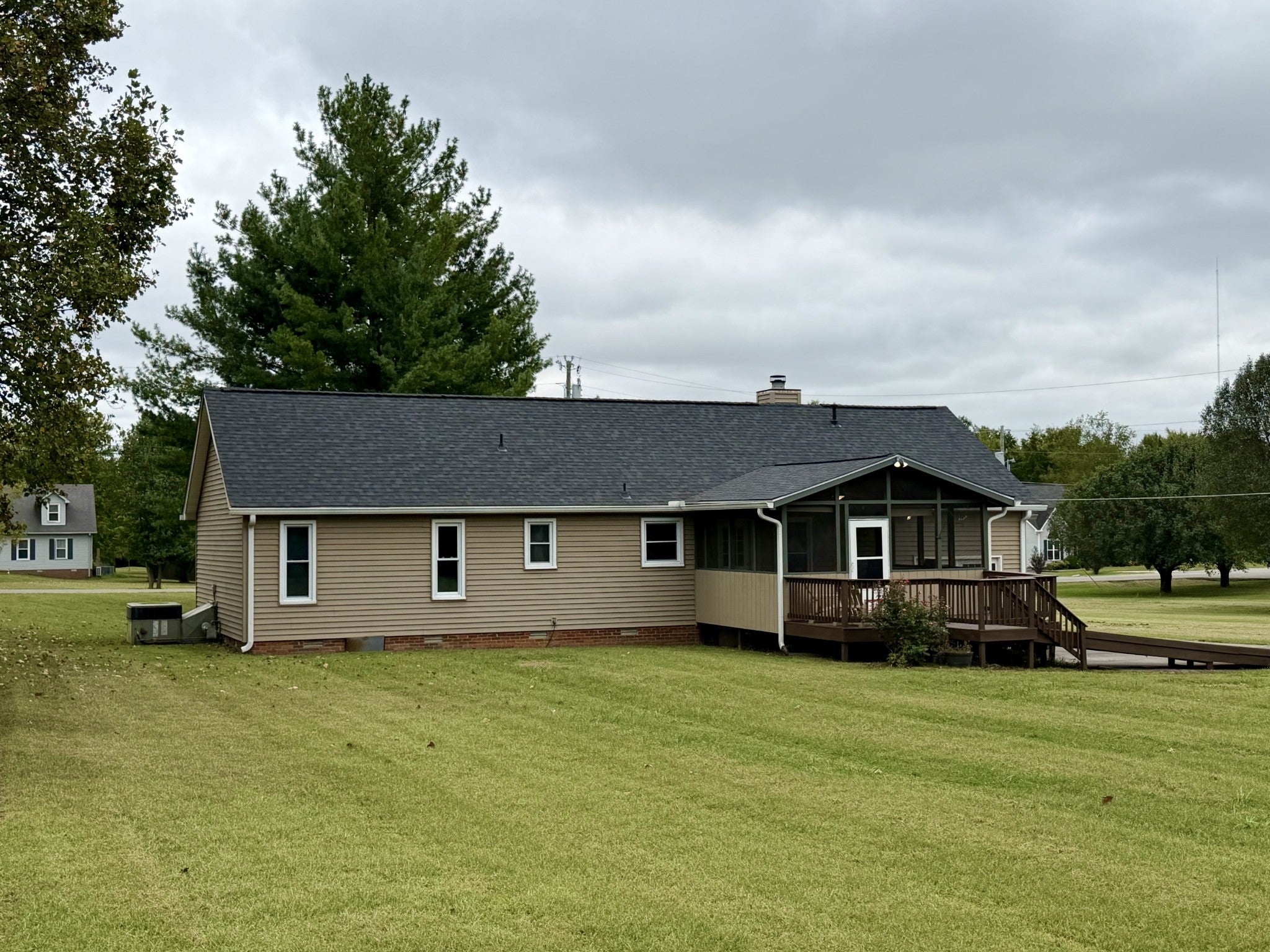 228 Bonwood Dr