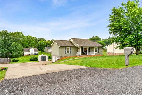 716 Ashwood Dr Clarksville TN 37043