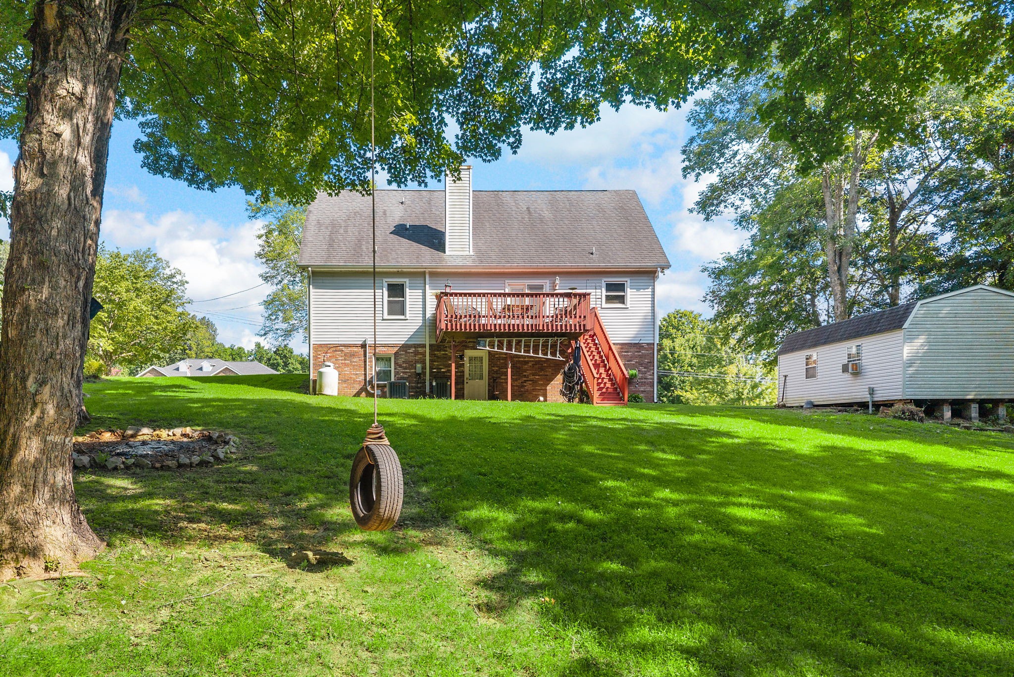 Clarksville, Tennessee 37042, United States, 3 Bedrooms Bedrooms, ,3 BathroomsBathrooms,Residential,Pending,183166