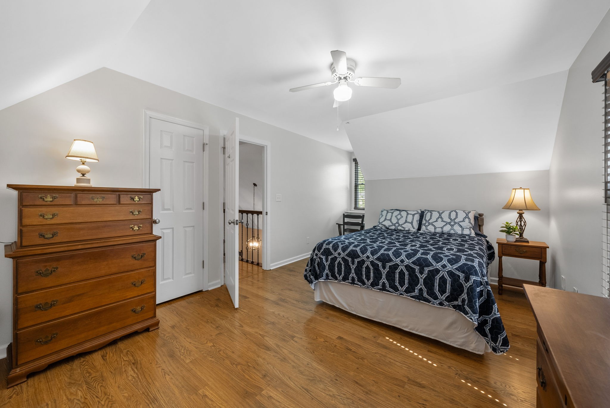 Clarksville, Tennessee 37042, United States, 3 Bedrooms Bedrooms, ,3 BathroomsBathrooms,Residential,Pending,183166