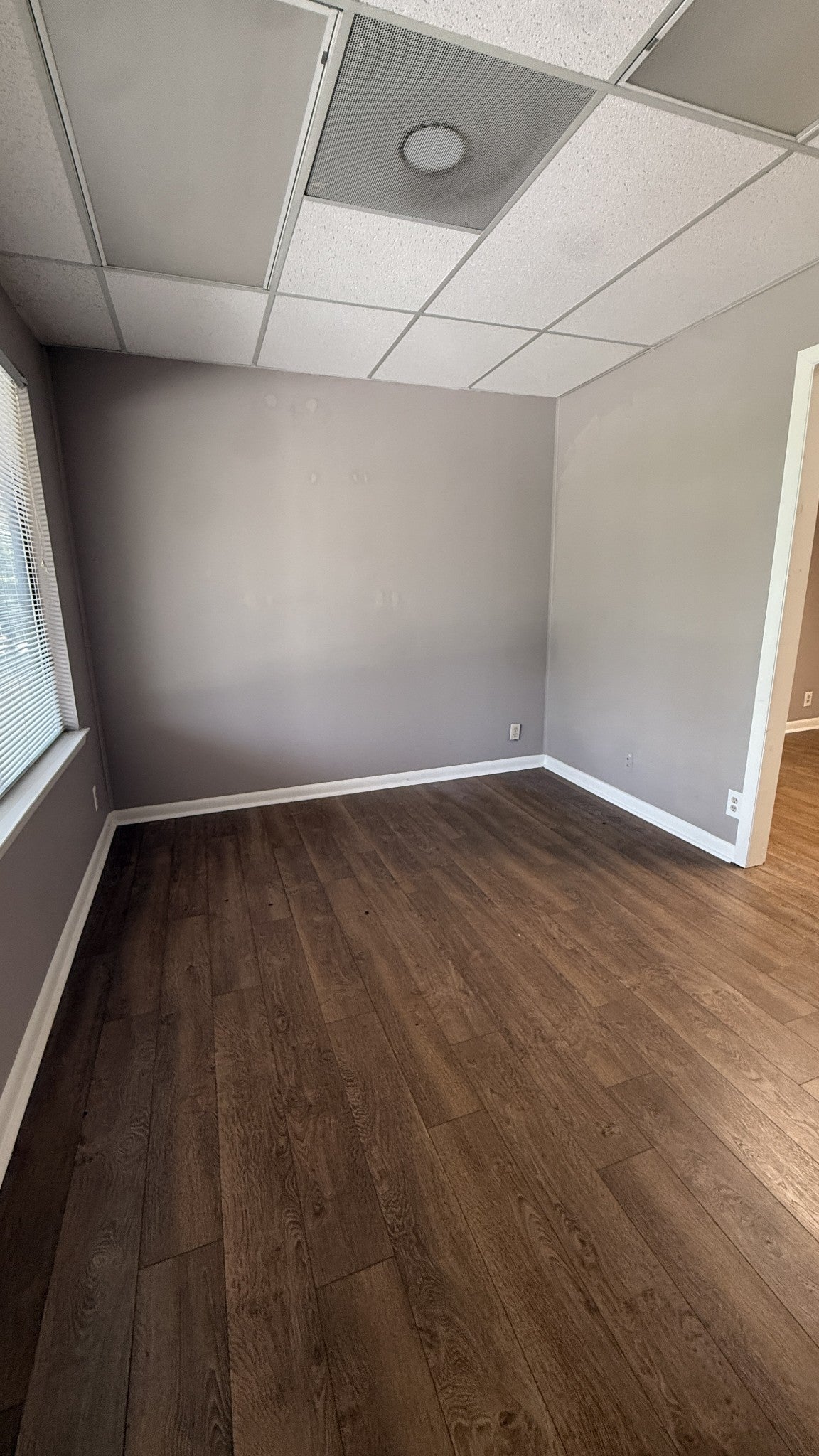 listing at 179 Belle Forest Cir, Nashville
