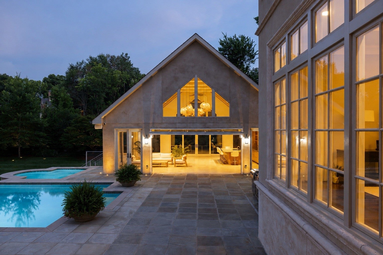 834 Tyne Valley Ct