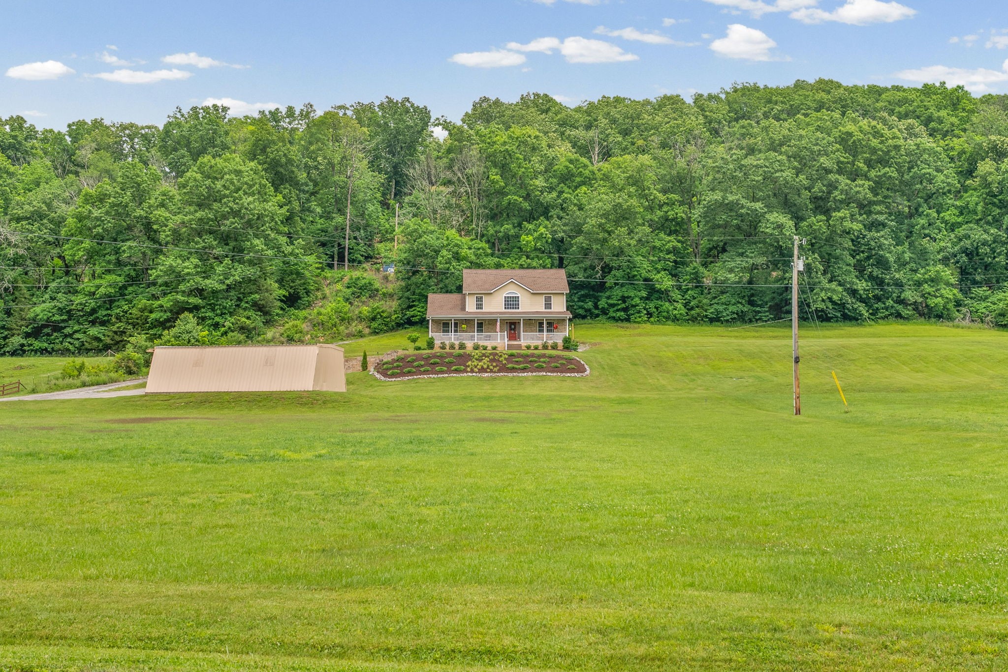 590A Lindsey Hollow Rd
