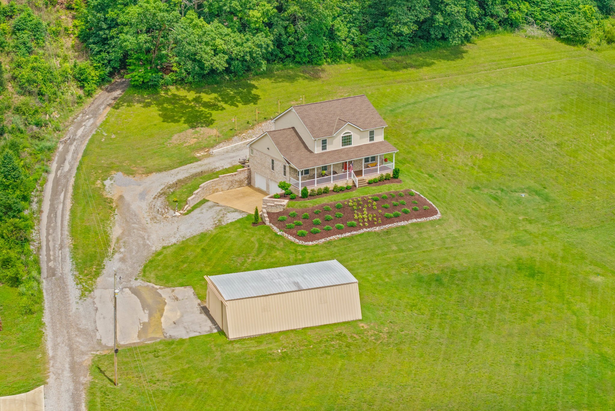590A Lindsey Hollow Rd