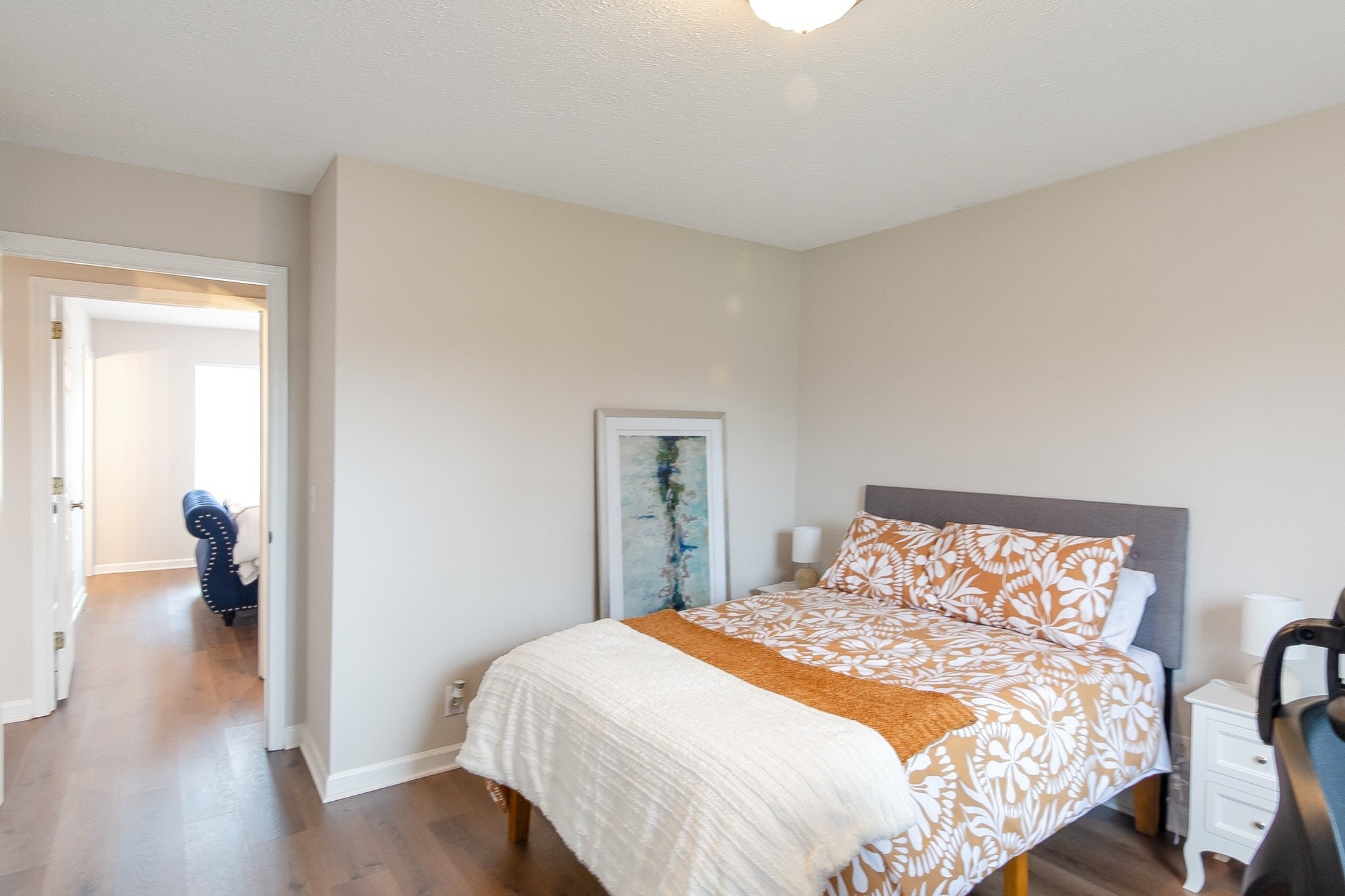 77 Rolling Meadows Dr