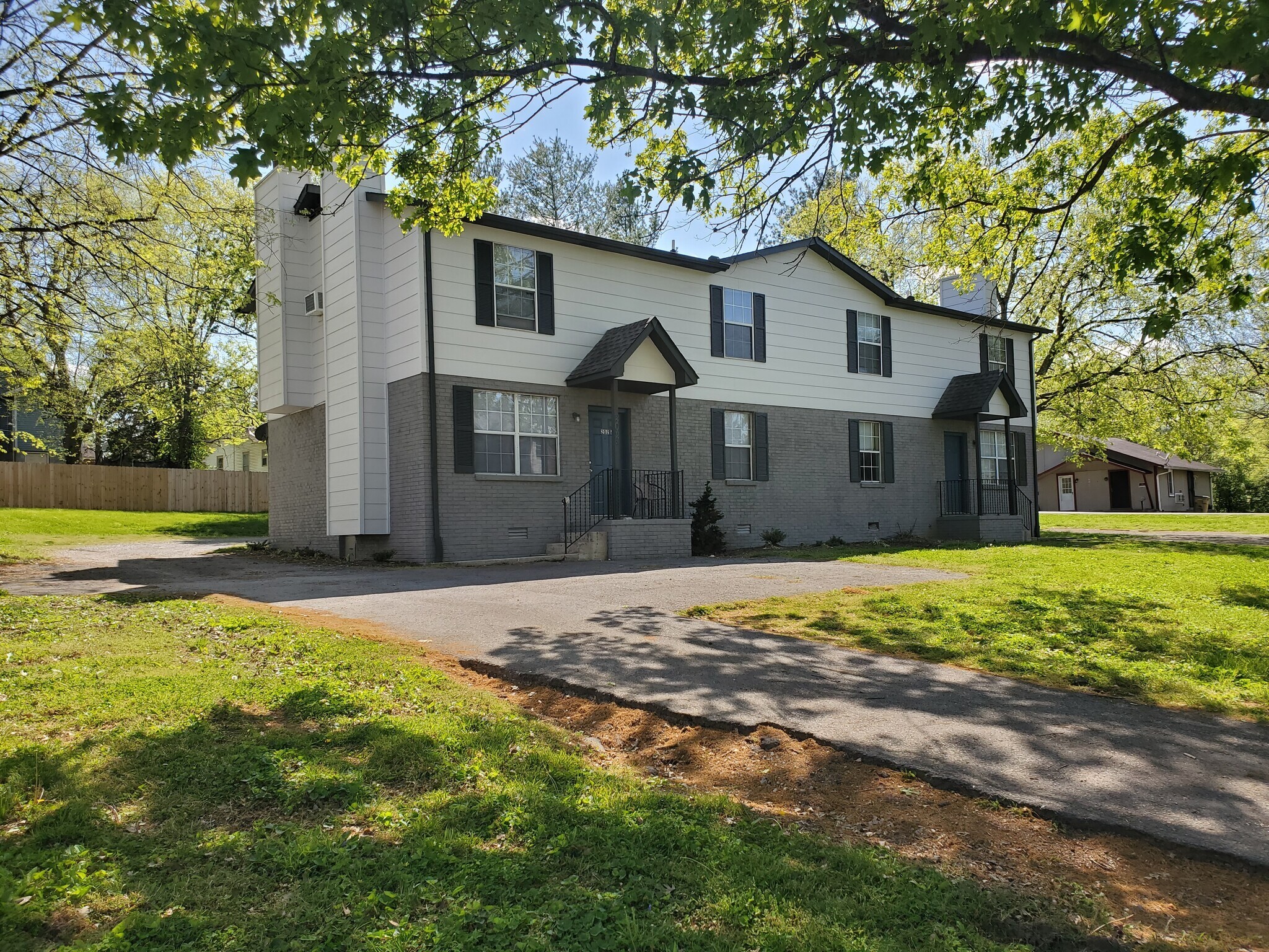 Photo 1 of 11 — 206A E Palestine Ave, Madison, TN 37115