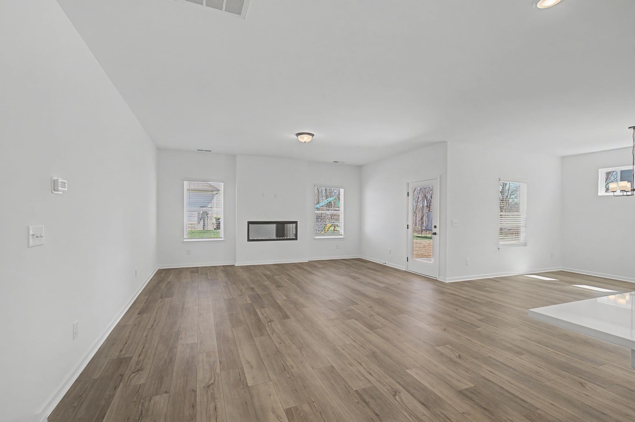 405 Blackjack Oak Ct