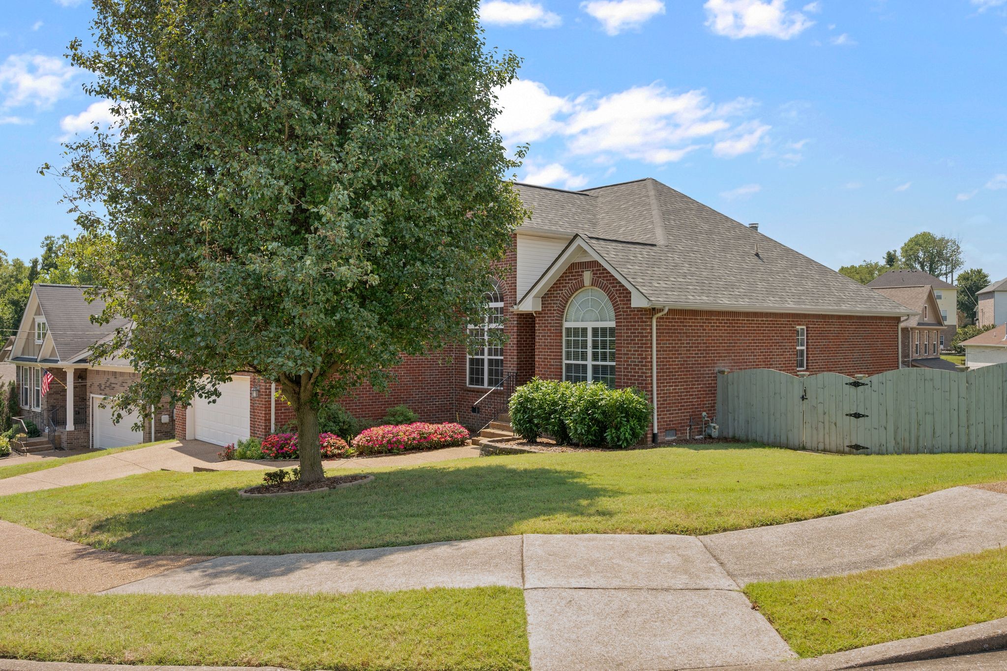4036 Sweetberry Dr