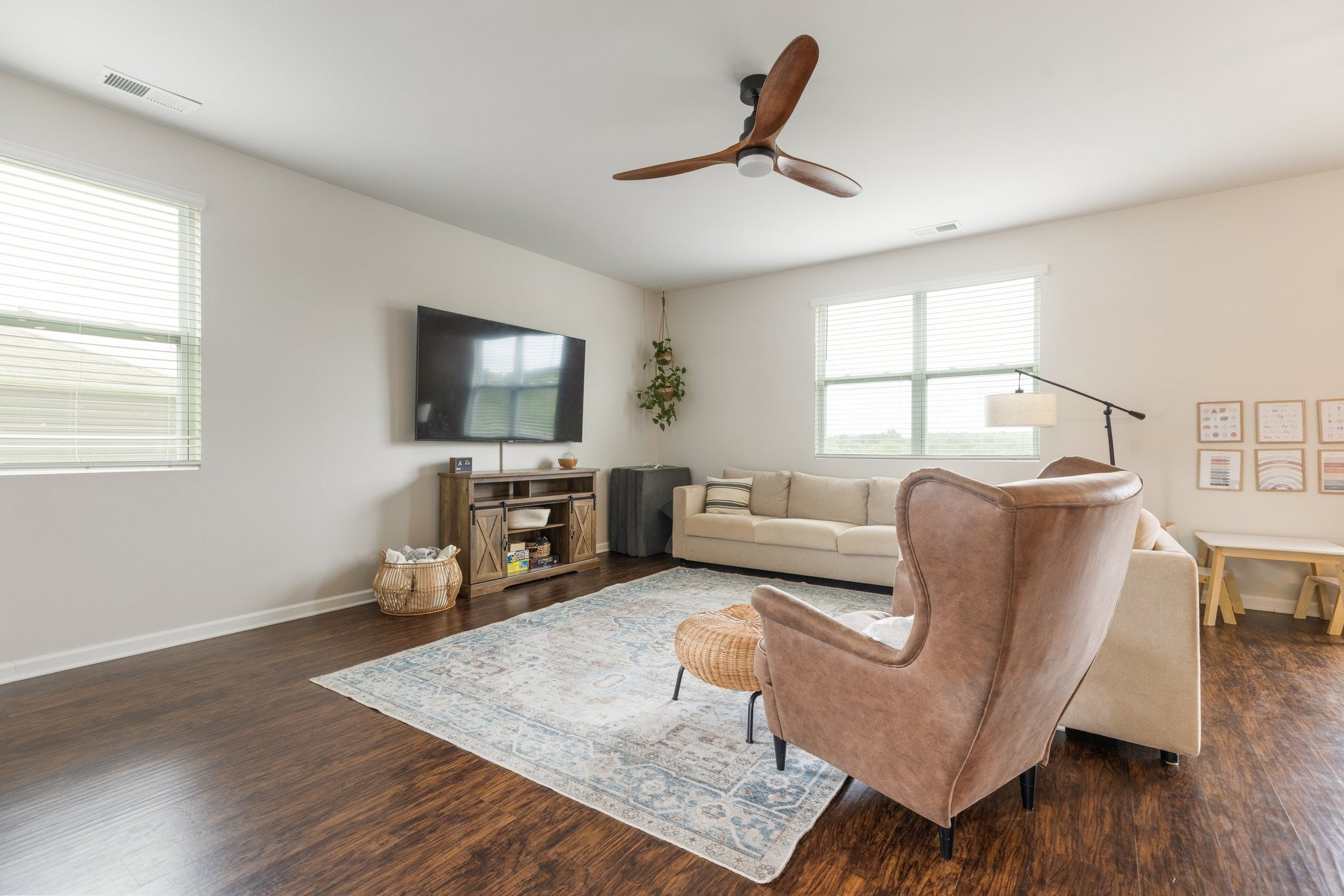 905 Aberdeen Ct