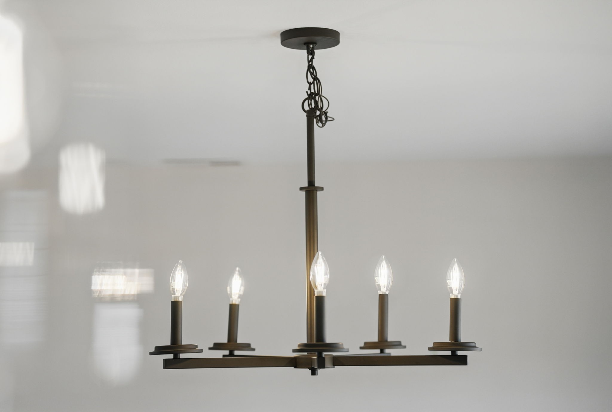 Clarksville, Tennessee 37043, United States, 3 Bedrooms Bedrooms, ,3 BathroomsBathrooms,Residential,Pending,10649