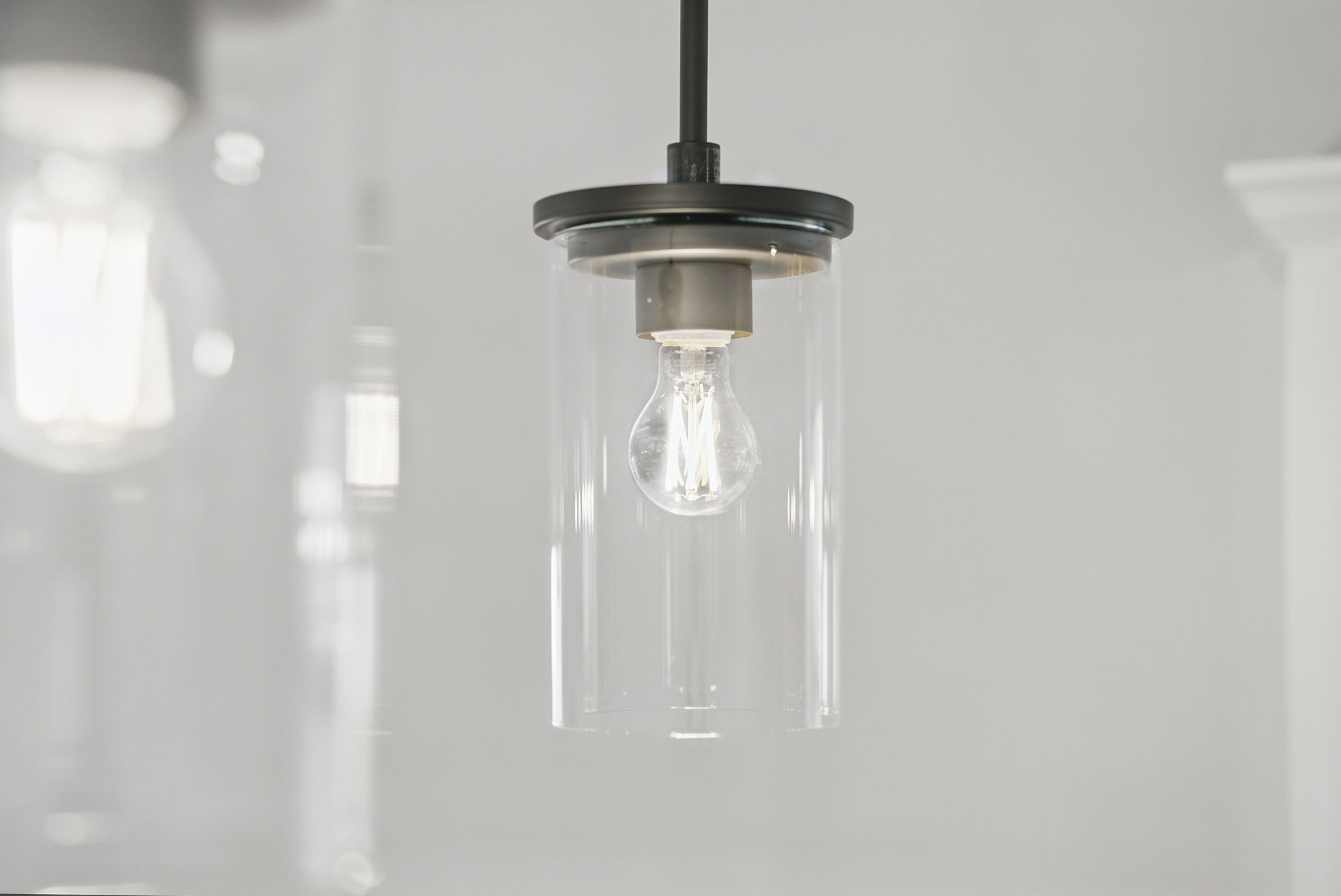 Clarksville, Tennessee 37043, United States, 3 Bedrooms Bedrooms, ,3 BathroomsBathrooms,Residential,Pending,10649