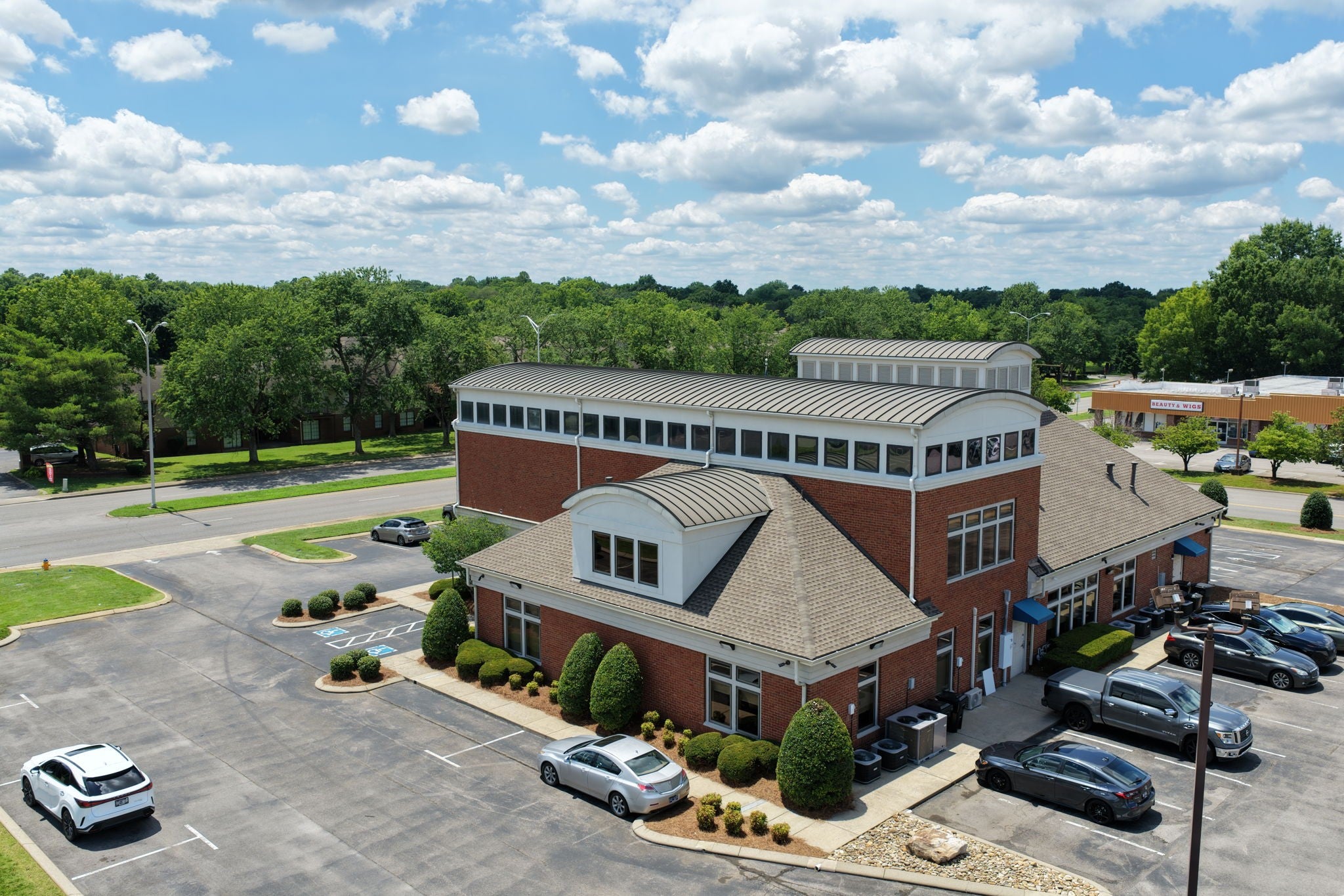 372 W Northfield Blvd