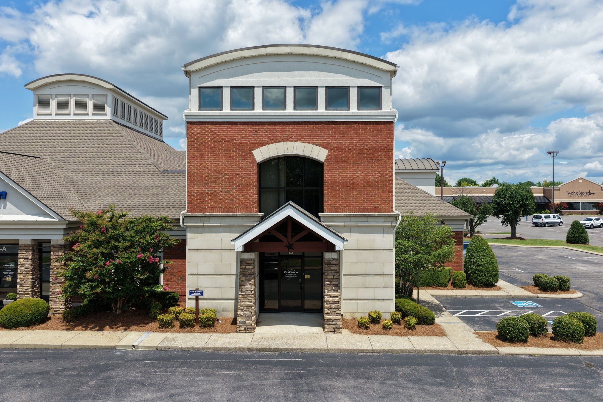 372 W Northfield Blvd